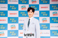 [포토] 웹드라마 출연하는 정상훈 "정과장 역 맡았어요"