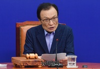 [포토] 민주당 최고위, 모두발언하는 이해찬 대표