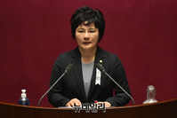 [포토] 반대토론 하는 조수진 통합당 의원