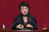 [포토] 부동산 3법 찬성 토론하는 김진애