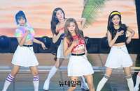 [포토] 청량한 에이프릴 '사이다 같은 청량함'