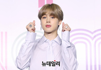 [포토] 방탄소년단 BTS 지민 '귀여운 하트'