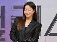 [포토] 김희선 "드라마 '앨리스' 많은 사랑 부탁해요"