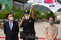 [포토] 8.15광화문 국민대회 기자회견서 발언하는 블랙시위 청년팀