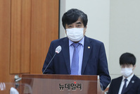 [포토] 국회 과방위 전체회의, 업무보고하는 한상혁 방통위원장