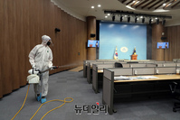 [포토] 국회 세 번째 코로나19 환자 발생