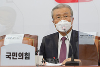 [포토] 발언하는 김종인 국민의힘 비상대책위원장