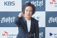 [포토] 배우 이중옥 '자신감 넘치는 포즈'