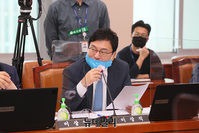 [포토] 문체위 전체회의, 질의하는 이상직 의원