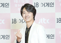 [포토] '18어게인' 출연하는 윤상현 "18년 전으로 돌아갑니다"