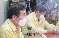 [포토] 모두발언 하는 이낙연 더불어민주당 대표