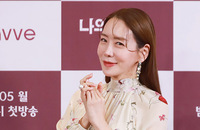 [포토] 안방 복귀한 배우 김정은