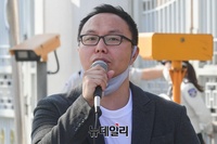 [포토] 북한 체제전시물 전시 규탄 기자회견, 발언하는 김은구 대표
