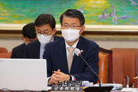 [포토] 국정감사 출석한 은성수 금융위원장