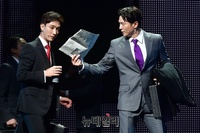 [포토] 멋진 수트핏 뽐내는 '주원-김승대'