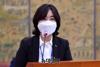 [포토] 발언하는 강현화 세종학당재단 이사장