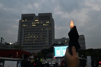[포토] 국투본 블랙촛불문화제 개최 "4.15 부정선거 의혹 밝혀라"