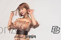 [포토] 단발머리로 컴백한 이달의소녀 여진