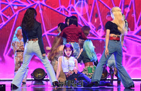 [포토] 컴백한 '이달의소녀' 수록곡 '목소리' 무대