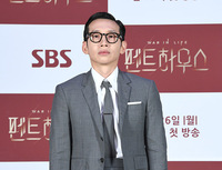 [포토] 봉태규 "마마보이 제대로 보여드릴게요"