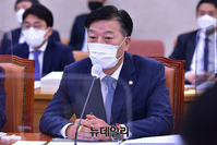 [포토] 발언하는 김홍희 해양경찰청장