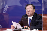 [포토] 최고위 참석한 김태년 더불어민주당 원내대표