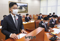 [포토] 인사말 하는 김현수 농림축산식품부 장관