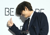 [포토] BTS 뷔 "이번 앨범 'BE' 엄지 척"