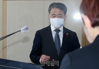 [포토] 정부 "백신 접종, 해외 부작용 등 보면서 결정할 것"