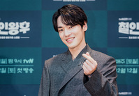 [포토] 배우 김정현 "어리숙함과 냉철함을 넘나드는 철종 역 맡았어요"