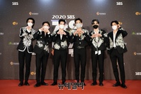 [포토] 훈훈한 비주얼 뽐내는 몬스타엑스