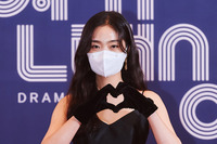 [포토] 김혜준 "오늘 패션포인트는 블랙이에요"