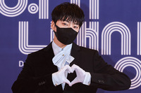 [포토] 강승윤 "가수 아닌 연기자로 참석했어요"