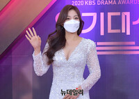 [포토] KBS연기대상, 우아한 드레스 입은 이채영