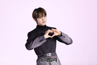 [포토] 골든차일드 봉재현 "두손 하트 받으세요"