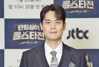 [포토] 성악가 유채훈 "팬텀싱어서 또 만나요"