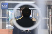 [포토] '코로나19' 559명 확진…열흘만에 500명대