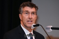 [포토] 홀로코스트 추모 발언하는 아키바 토르 주한 이스라엘 대사