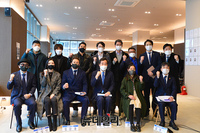 [포토] 체육계 인사들과 기념사진 촬영하는 이낙연