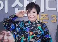 [포토] 같이삽시다 혜은이 "시즌3서 또 만나요"