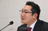 [포토] 전성하 부산시장 예비후보 "4차산업 맞춰 부산 '데이터시티'로 만들 것"
