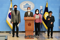 [포토] 법관 탄핵 관련 기자회견 갖는 국민의힘 (전문)