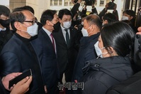[포토] 대법원 항의방문한 국민의힘, 출입 제지