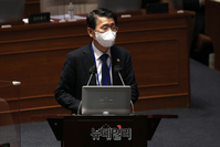 [포토] 국회 출석한 은성수 금융위원장