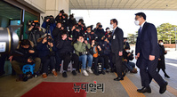 [포토] 윤석열 검찰총장 예방하는 김진욱 공수처장