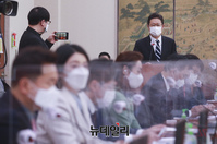 [포토] 인사말 하는 황희 문체부 장관 후보자