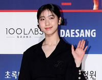 [포토] 청룡영화상 레드카펫 오른 배우 이레 