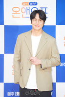 [포토] 사적다큐 예능 '온앤오프' 출연하는 성시경