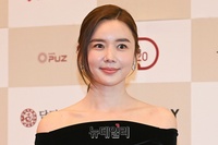 [포토] 우아한 기품 뽐내는 배우 강세정