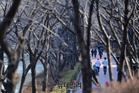 [포토] 한파 물러가고 낮부터 기온 크게 올라